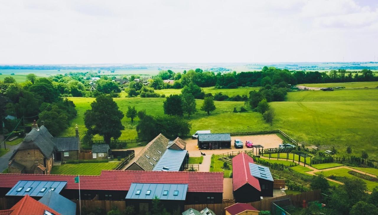 The Yard @ Pringle Farm Villa Great Stukeley Luaran gambar